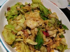 手撕包心菜-老头儿油爆虾·知味杭州(爱琴海购物中心)
