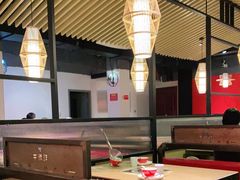 卡座-牛很鲜潮汕牛肉火锅(朝晖路店)