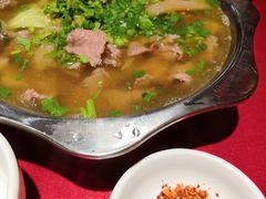 -谢老五跷脚牛肉·非遗传承店
