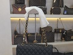 -六六奢品·vintage中古·回收二手奢侈品包包手表首饰(环球港店)