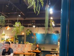 大堂-柴窝堡22号辣子鸡·传承新疆菜