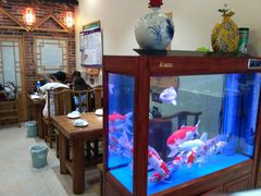-东来菜馆•手抓海鲜家常菜•海鲜锅贴(鸽子窝店)