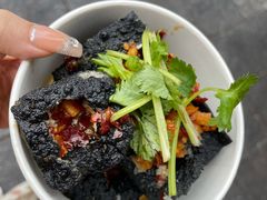 -黑色经典臭豆腐·湖南特产(坡子街店)