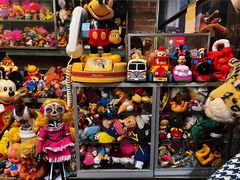 -席娜卡琳火车铁道夜市