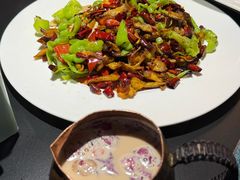 -桥边小楼·手工云南菜·丽江地标美食