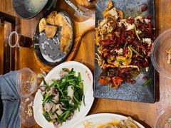 -老东镇啤酒屋海鲜加工·蒸汽海鲜·海鲜烧烤(台东店)