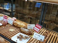 -焙丽拾光(麦凯乐直营店)