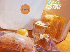 -雀食面包店(钟楼店)