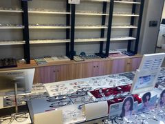 -瑞司视光眼镜·蔡司战略合作眼镜店(新街口店)