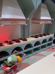 -奈尔宝家庭中心·亲子餐厅(鄞州万达店)