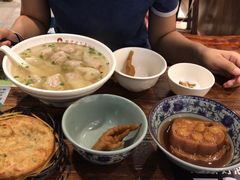 -韩萍老南京馄饨(河西万达店)