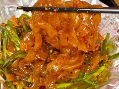 -何师烧烤·香辣蟹·川菜·30年老品牌(太古里旗舰店)