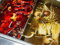 美蛙鸳鸯锅-重庆高老九火锅(文峰广场店)