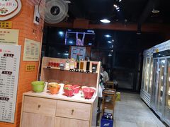 -成都玉林串串香火锅(三八店)