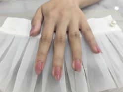 -iU美甲美睫
