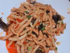鱼香肉丝-茅庐川菜(青岛凯德店)