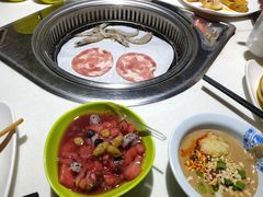 -鲜佰汇海鲜烤肉自助餐厅(银座商城泰安店)