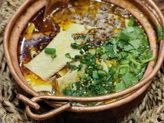 玉溪香辣牛肉沫铜锅米线-麒麟风烤牛肉·云南烧烤小排档(丹凤街店)