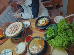 -百年石锅饭·朝鲜族传统民餐