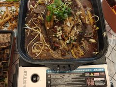 -顶峰夜宴·龙虾烧烤大排档(九江学院店)