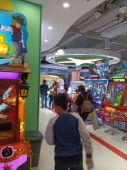 -利奥梦幻主题乐园(爱琴海购物公园店)