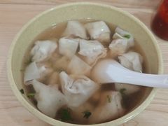 -周震馄饨