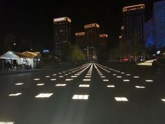 -南京眼步行桥