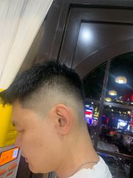 -豪帅男士理容馆