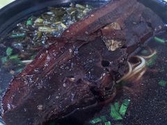 -小龙大肉面馆