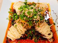 剁椒鱼头-云梦庭·剁椒鱼头(银泰中心in99店)