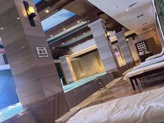 -爱乐国际温泉水疗会