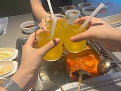 -海底捞火锅(新松江路生日主题店)