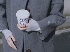 -Be Lived Cafe比例咖啡(摩天轮店)