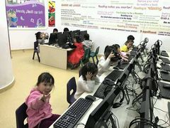 -瑞思少儿中心·少儿英语素养启蒙(勒泰直营校区)
