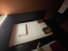 -泰·菩提树下[泰式按摩x精油SPAx肩颈头疗](新景店)