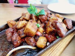 雪龙小牛肉-中8楼风尚云南菜(颐堤港店)