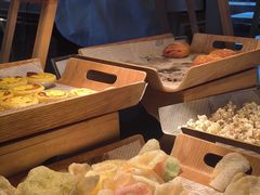 -大中华希尔顿酒店-念自助餐·嗨啤·小龙虾