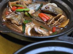 -东方之猪四更烤乳猪(金垦总店)