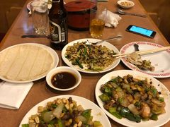 -Golden Gong Chinese Restaurant