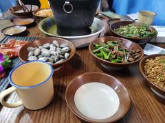 -喝丢一只鞋·东北烤肉·烧烤·铜火锅(江宁店)