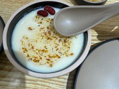 -叁煨蹄花·下饭盐帮菜(人民广场店)