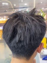 -川和潮人