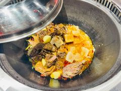 -玺炖·中国铁锅炖(虹桥天街店)