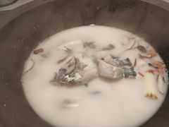 -鲜潭蒸汽石锅鱼(五道口购物中心店)