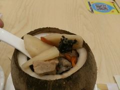 椰汁炖竹丝鸡-味莊茶餐厅·自家點心(万象城店)