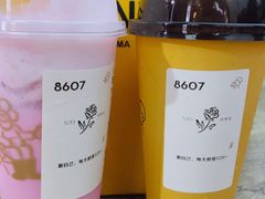 -喜茶(烟台莱山万象汇店)