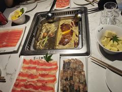 -海底捞火锅(关山保利店)