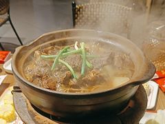 -阿润打边炉·鲜切鸡煲(华漕店)