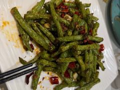 -车之谷·汽车文化主题餐厅(汽开店)