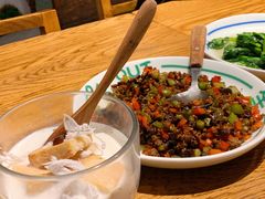 德宏泡乳达-一坐一忘云南菜(嘉里中心店)